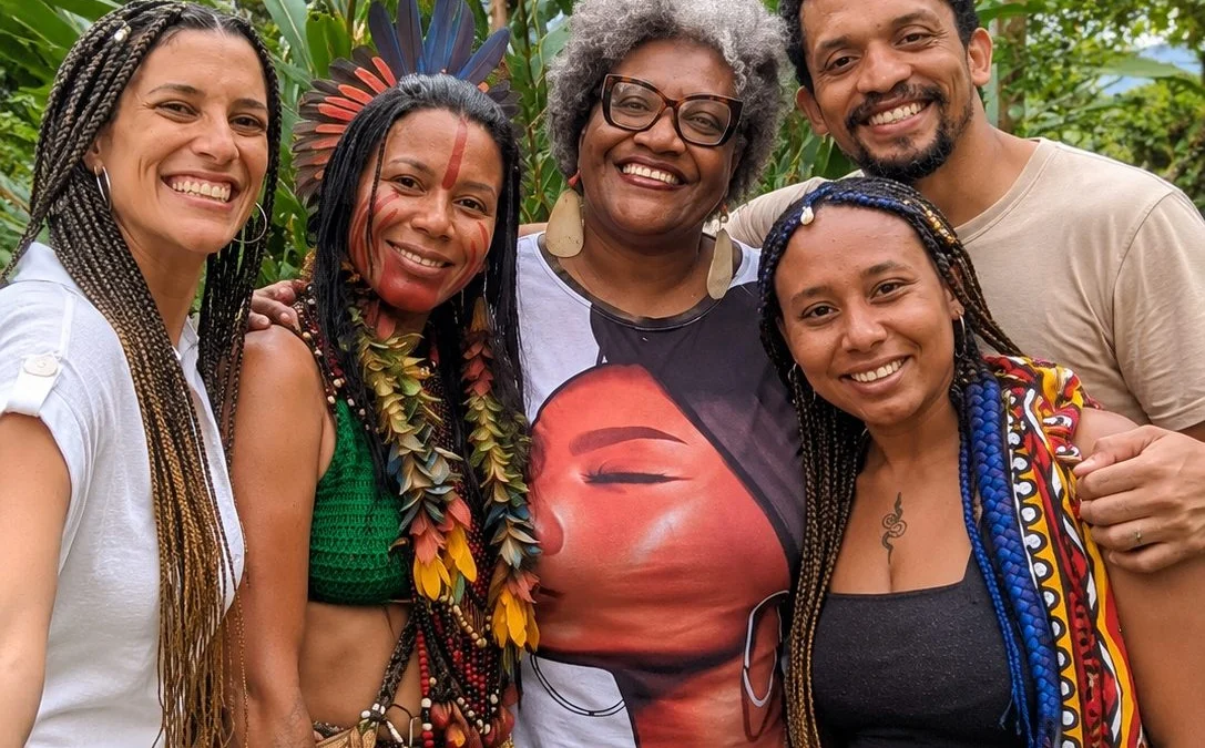 Espaço Pés no Chão recebe o espetáculo gratuito Kalunga em Ilhabela