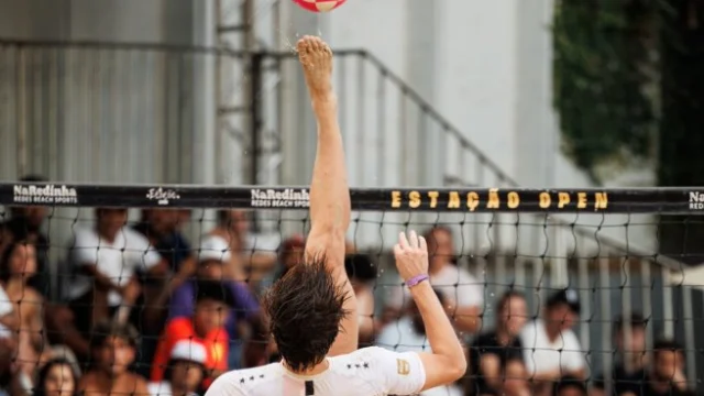 Juquehy recebe etapa do Estação Open de futevôlei com entrada gratuita