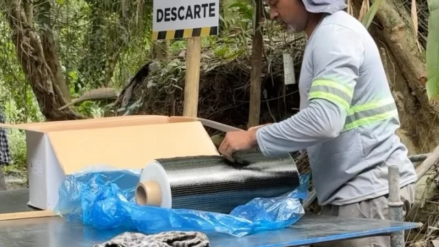 Prefeitura faz reparos com fibra de carbono na ponte da Água Branca