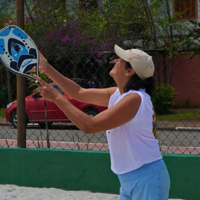 Ilhabela sedia Festival de Beach Tênis para projeto de 18 anos