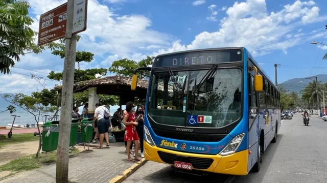 Ilhabela reduz tarifa de ônibus para R$2,50 a partir de novembro