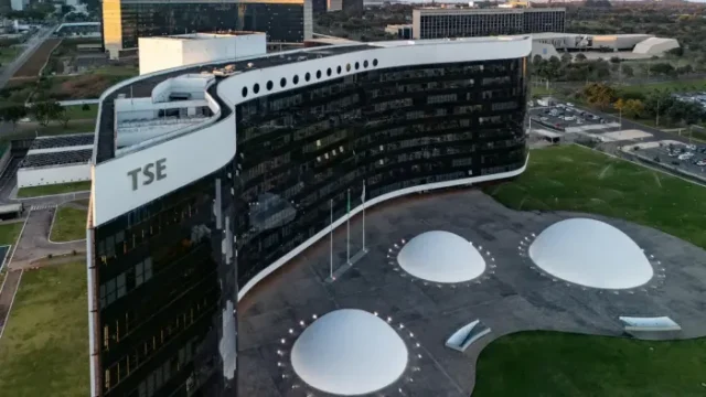 TSE reúne Meta e campanhas em Brasília para discutir regras