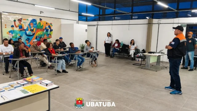 Ubatuba promove capacitação de jovens para prevenção de desastres