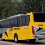 Motoristas de ônibus paralisam atividades em Ubatuba devido a atraso salarial