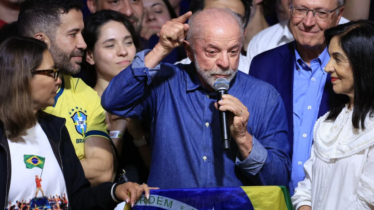 Líderes do Congresso Nacional parabenizam reeleição de Lula em Brasília