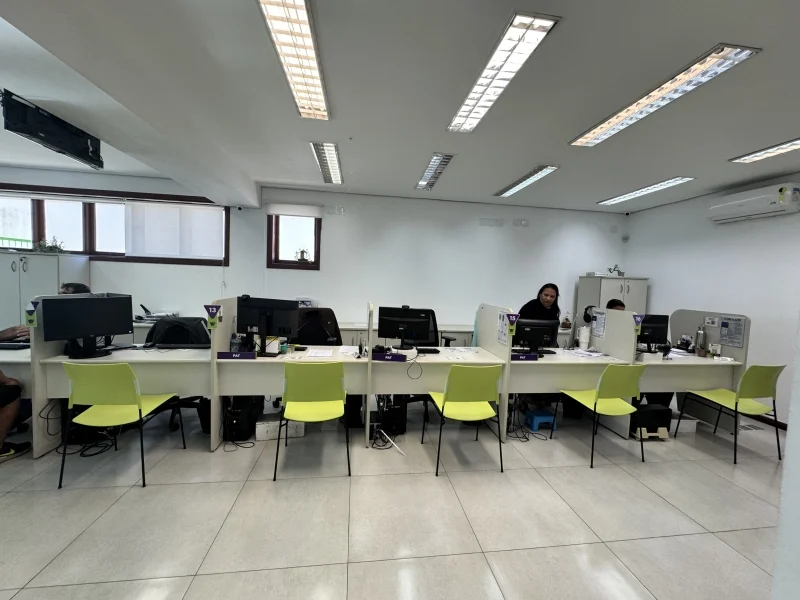 PAT de Ilhabela abre 89 vagas de emprego com salários de até R$ 4,7 mil