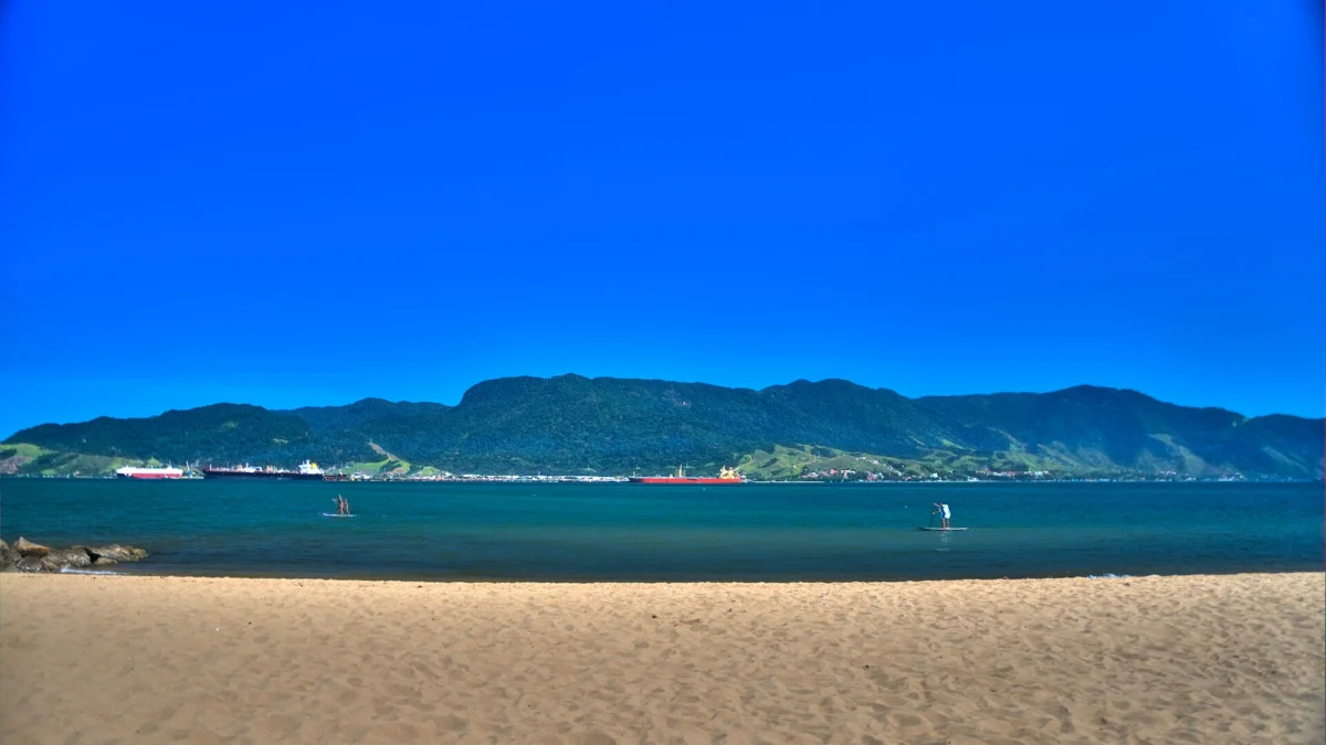 Praia/orla – Ilhabela
