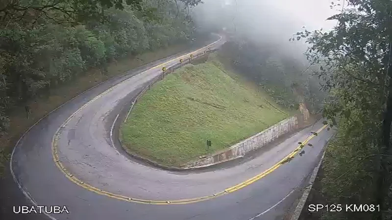 Rodovia Oswaldo Cruz registra tráfego normal em Ubatuba neste sábado