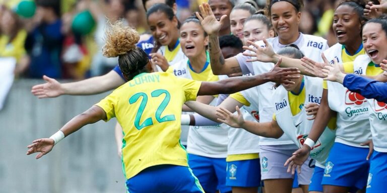 Brasil vence Argentina por 3 a 1 em amistoso feminino no Beira-Rio